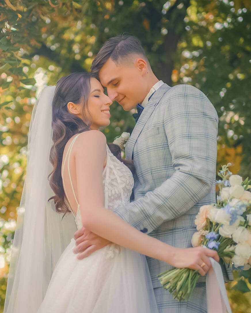 Classic Photographers wedding couple
