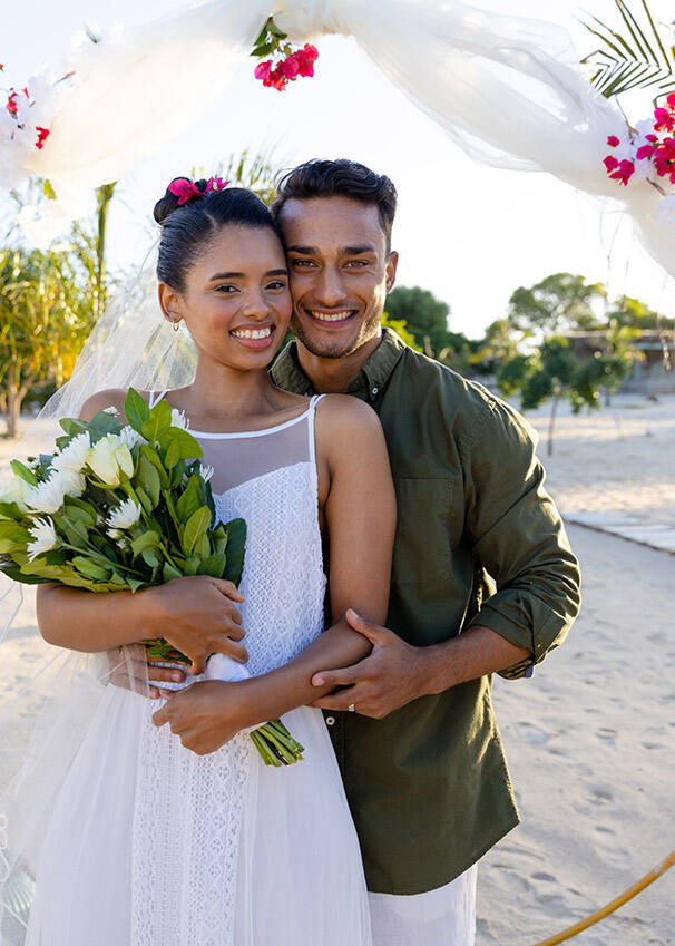 Small wedding photographer capturing intimate ceremony